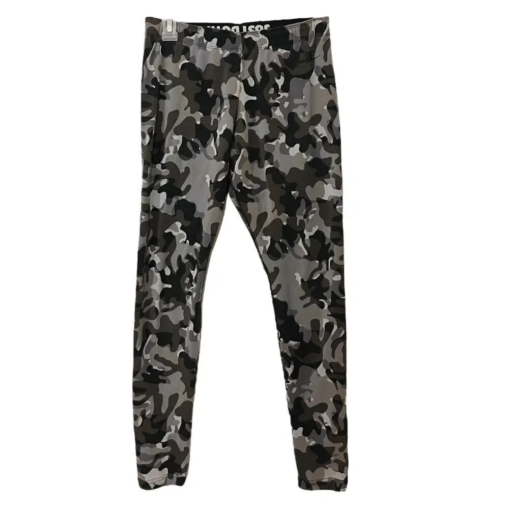 🔥4/$25 Nike Girls Grey Black White Camo Leggings Size Medium